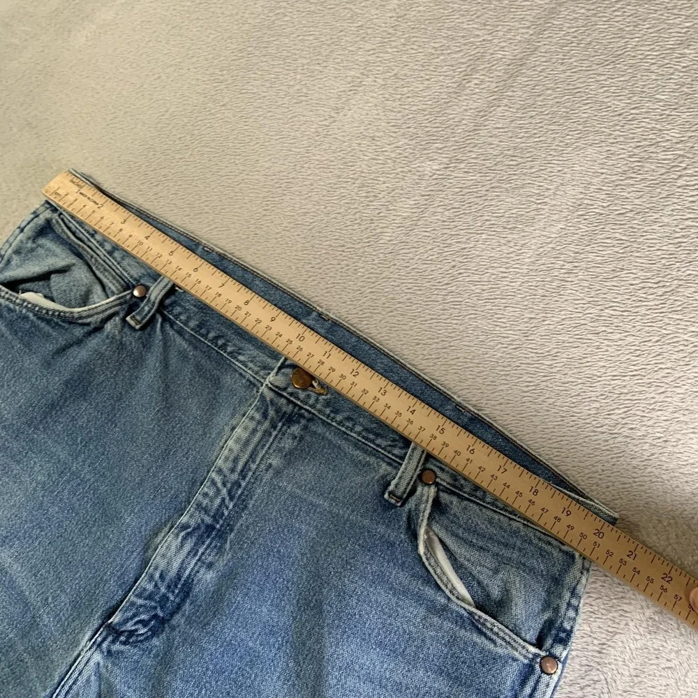 Vintage Wrangler 13MWZGK Cowboy Cut‎ Jeans Mens 40x32 Light Wash Blue Straight